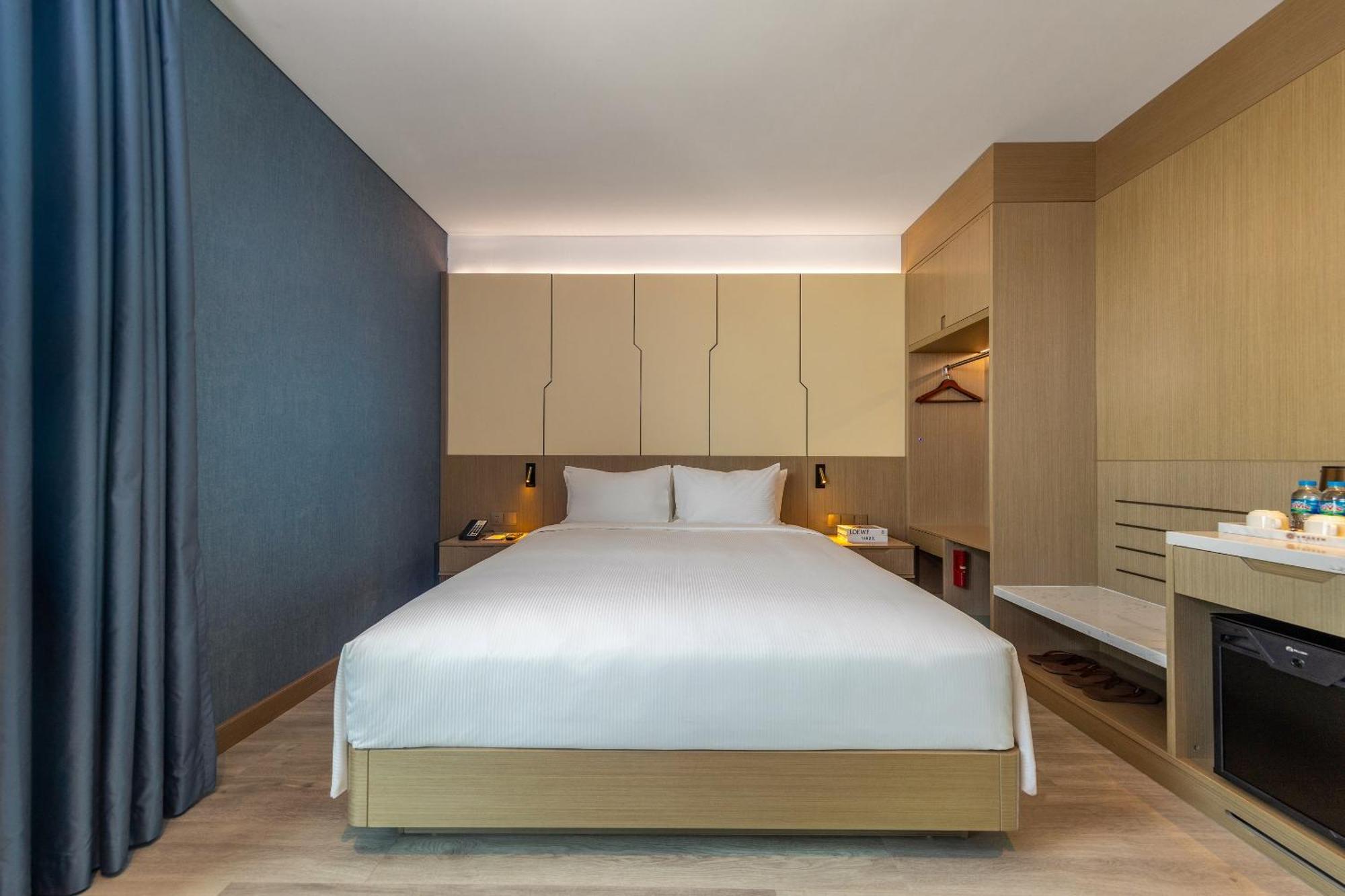 Awaken Da Nang Hotel Kültér fotó