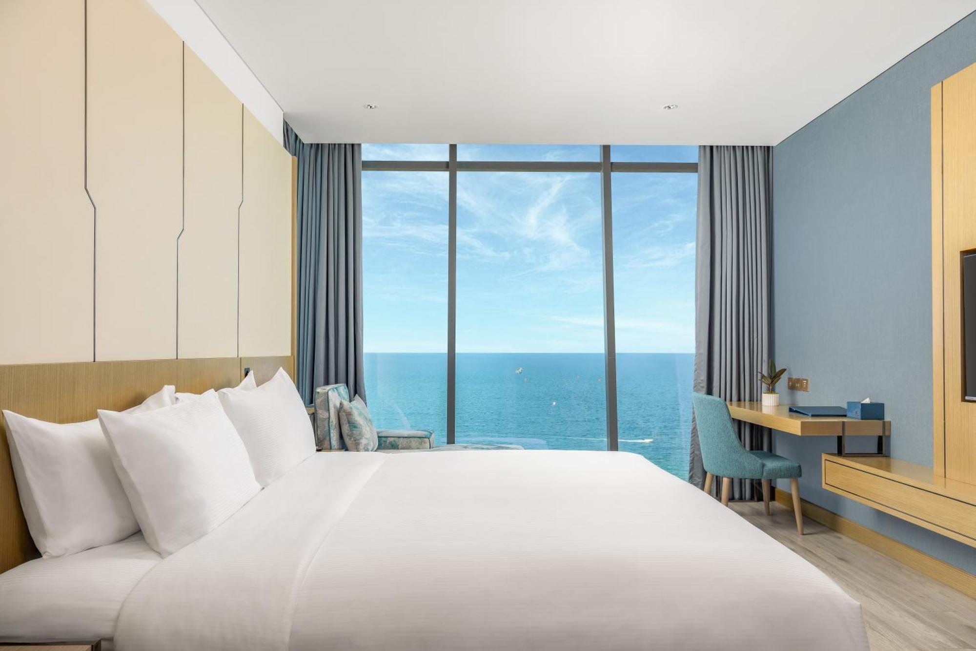 Awaken Da Nang Hotel Kültér fotó
